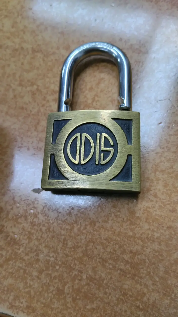 Candado de bronce ODIS modelo 340 - 1