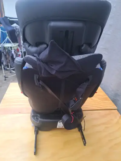 Silla de Auto bebesit 360  con ISOFIX - miniatura 2