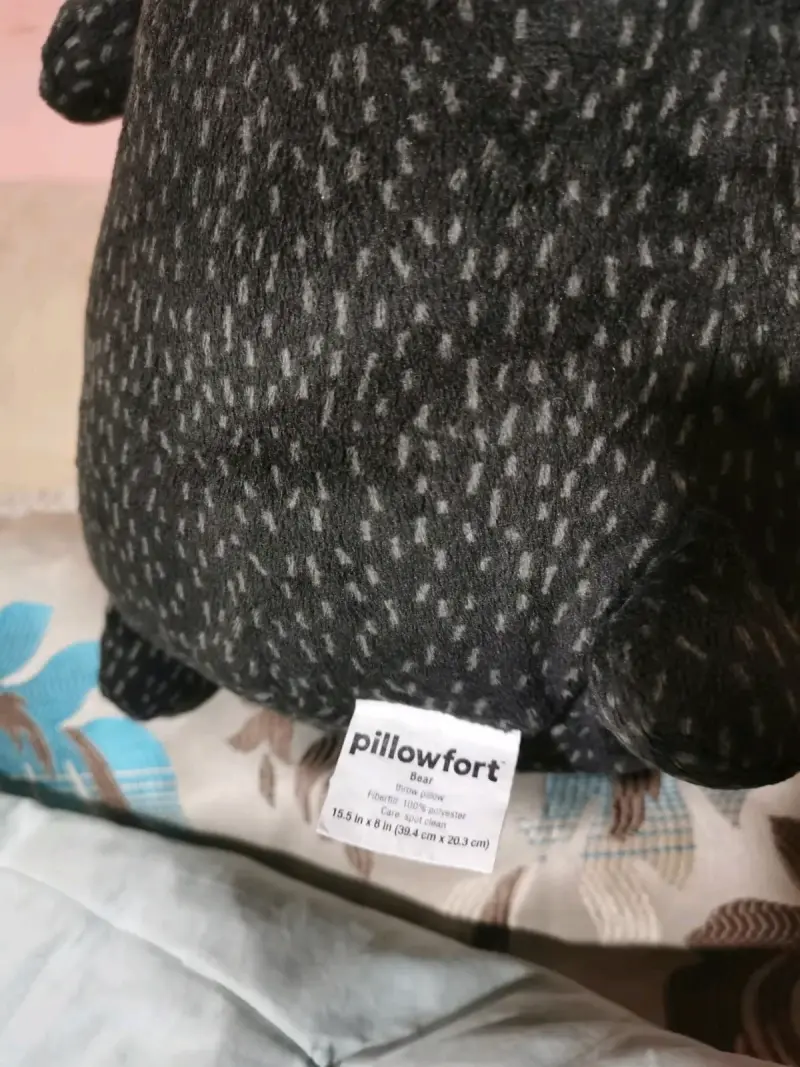 Peluche Oso Negro Pillowfort Suave y Acogedor - 3