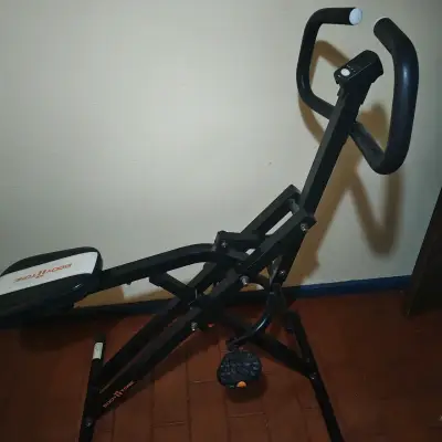 Máquina de ejercicios Bodytone con monitor - miniatura 2