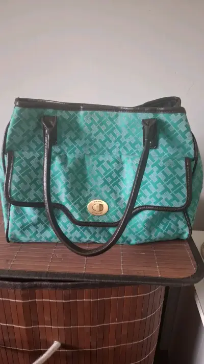 Bolso de mano verde Tommy Hilfiger - miniatura 1