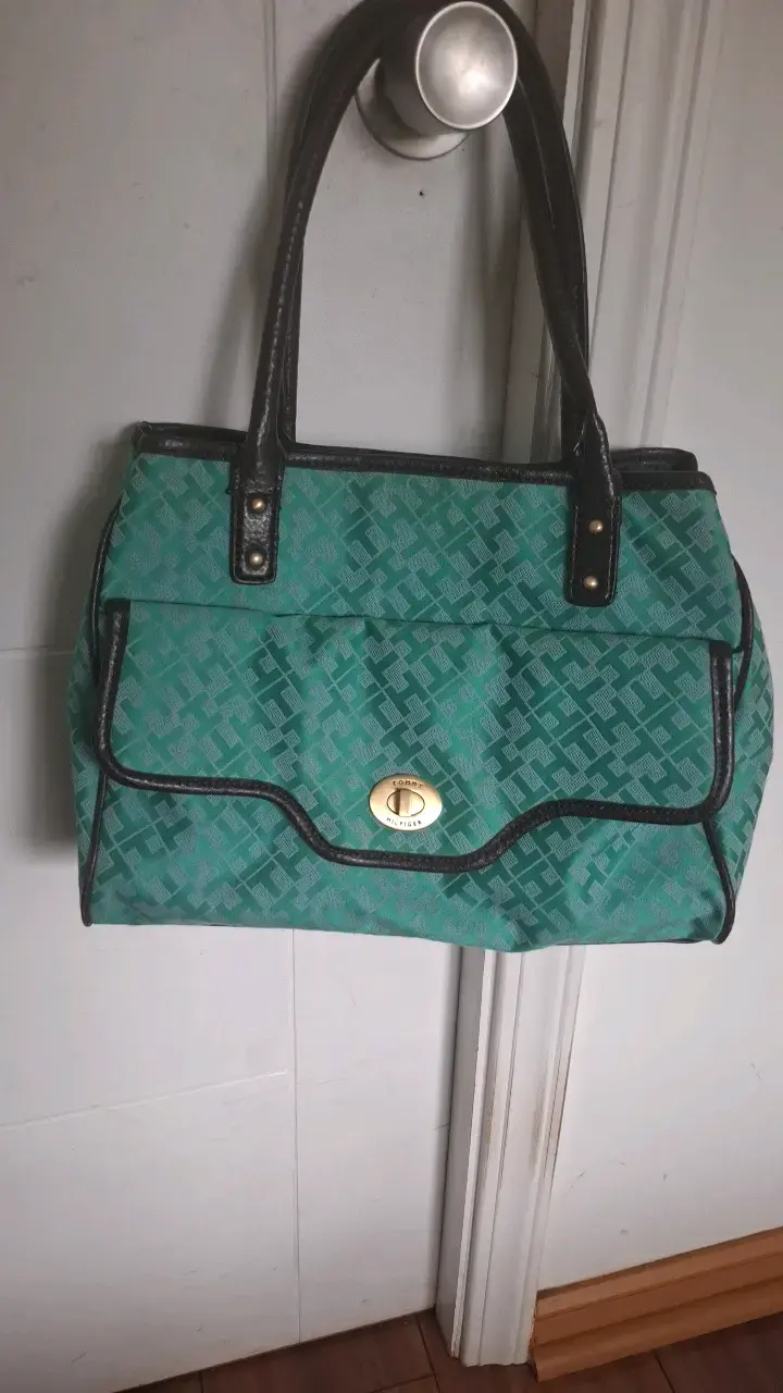Bolso de mano verde Tommy Hilfiger - 3