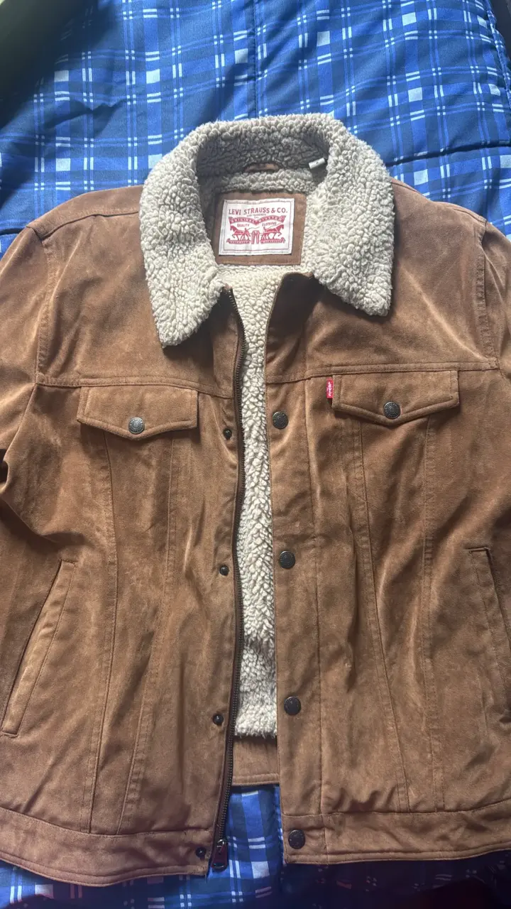 Chaqueta Levi's marrón con forro de borrego - 2