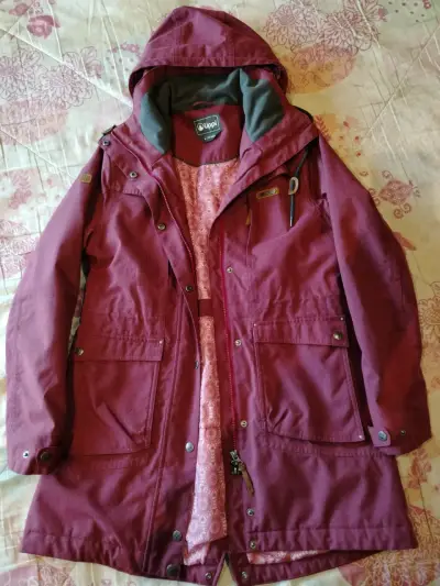 Parka de mujer Lippi burdeo con capucha desmontabl - miniatura 1