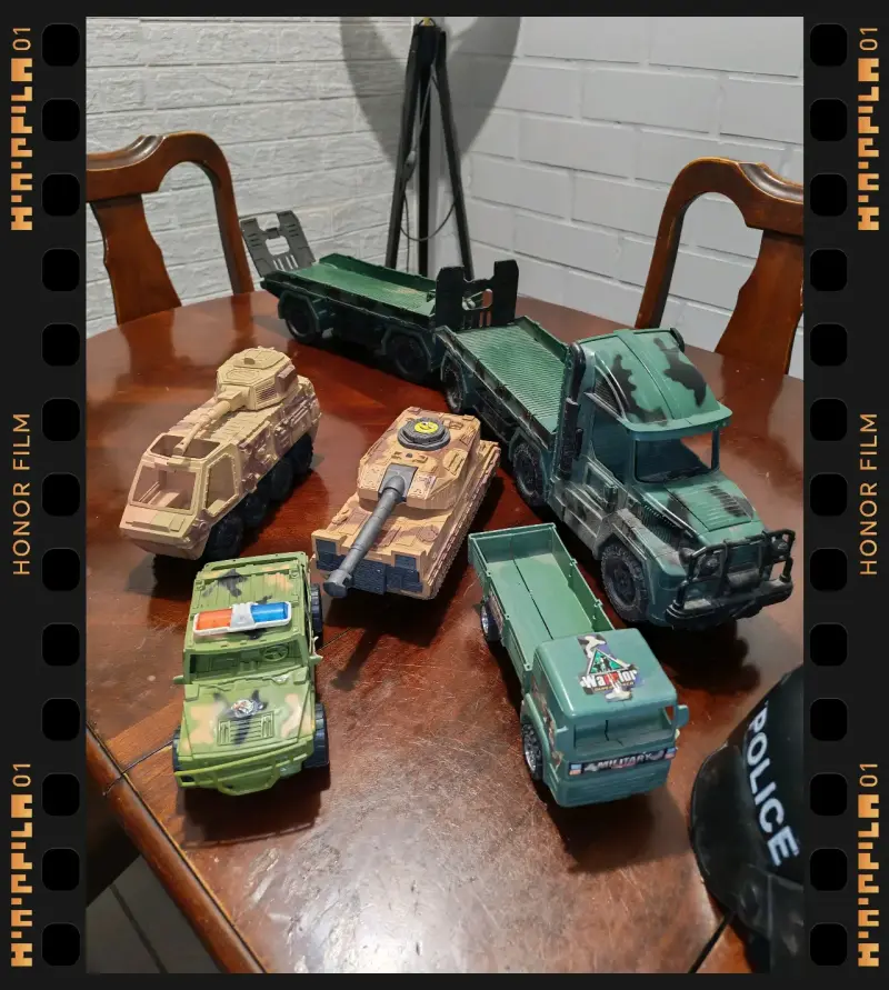 Set de vehículos de construcción y herramientas de juguete - 3