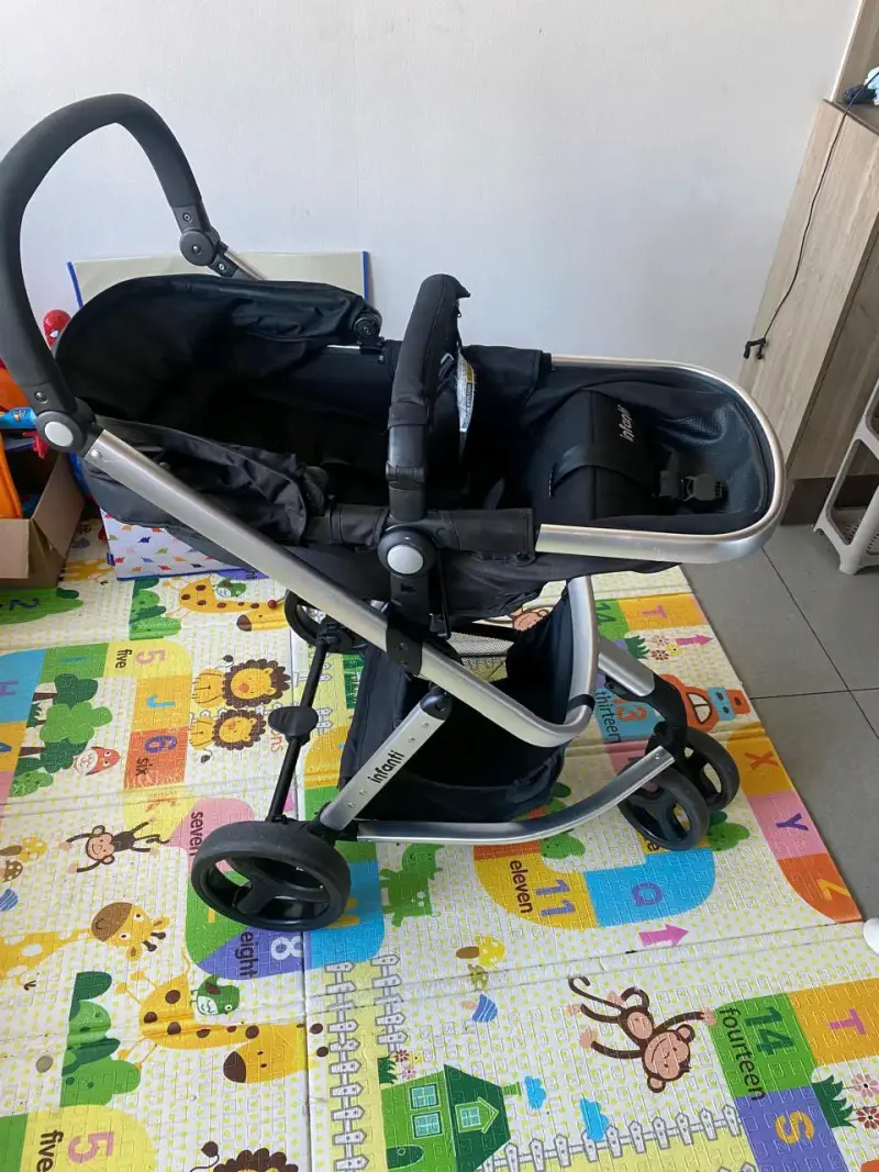 Coche de bebé Infanti con asiento desmontable - 3