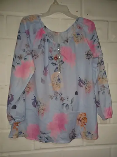 Blusa de flores manga larga para mujer - miniatura 1