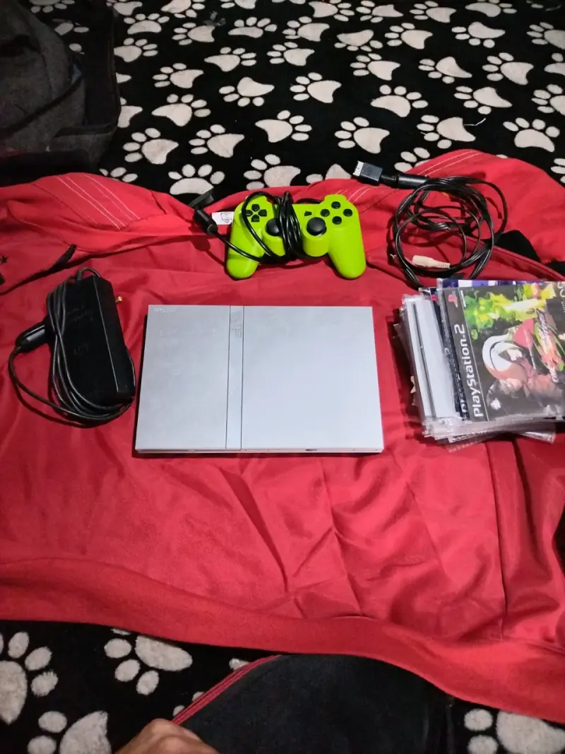 Consola Sony PS2 Slim con control verde - 4