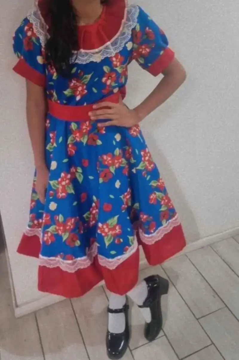 🇨🇱 Vestido de Cueca – Talla 10 (Impecable) - 3