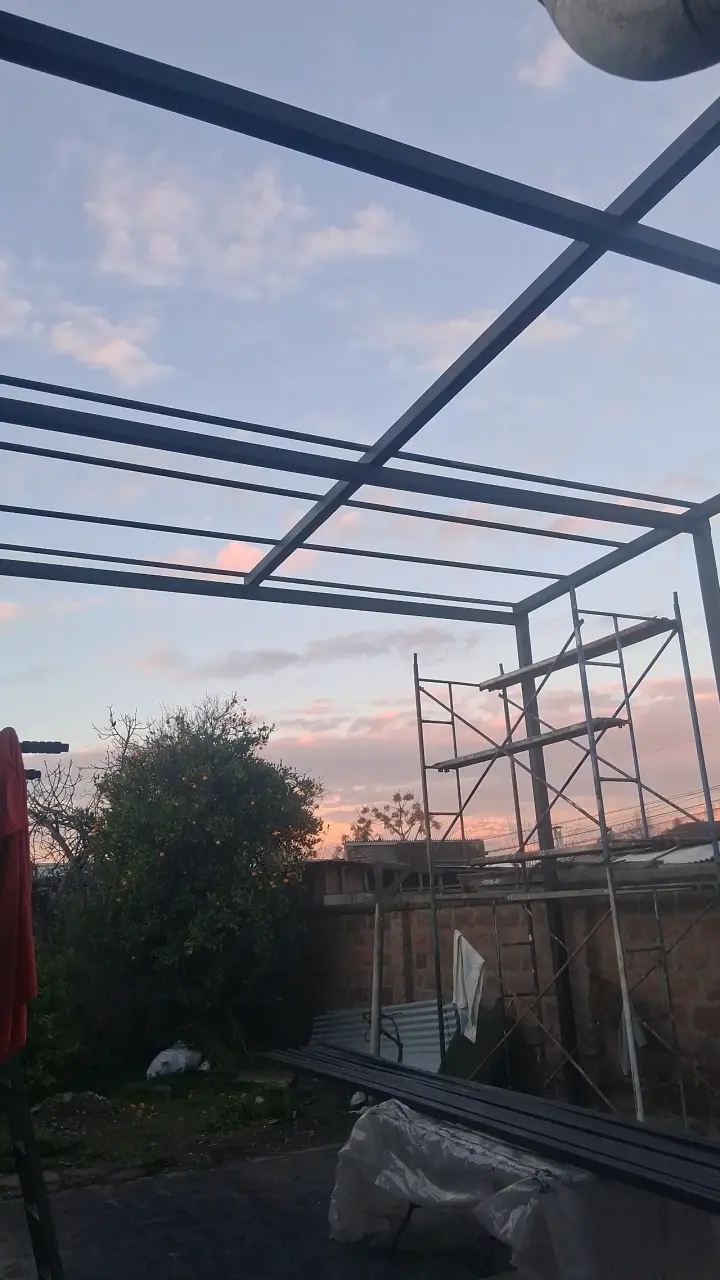 Estructura metálica para techado o pérgola - 2