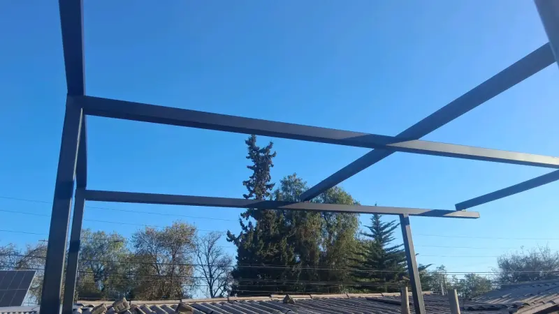 Estructura metálica para techado o pérgola - 4