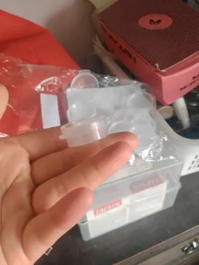 Envases plásticos transparentes de 3/5grs - miniatura 1