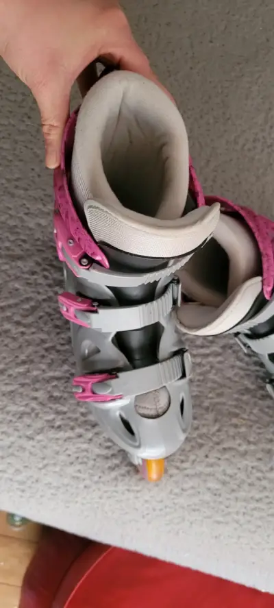 Patines en línea gris y rosa marca HONDAR - miniatura 3