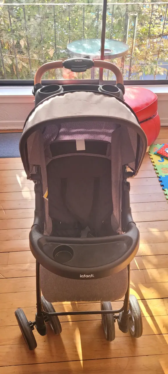 Coche de bebé Infanti con portavasos - 6