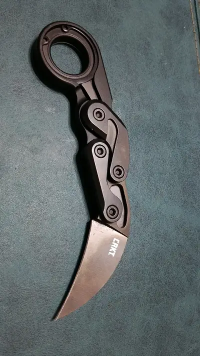 Cuchillo Karambit Plegable CRKT Negro - miniatura 1