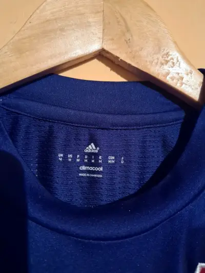 Camiseta Adidas Universidad de Chile Talla M - miniatura 3