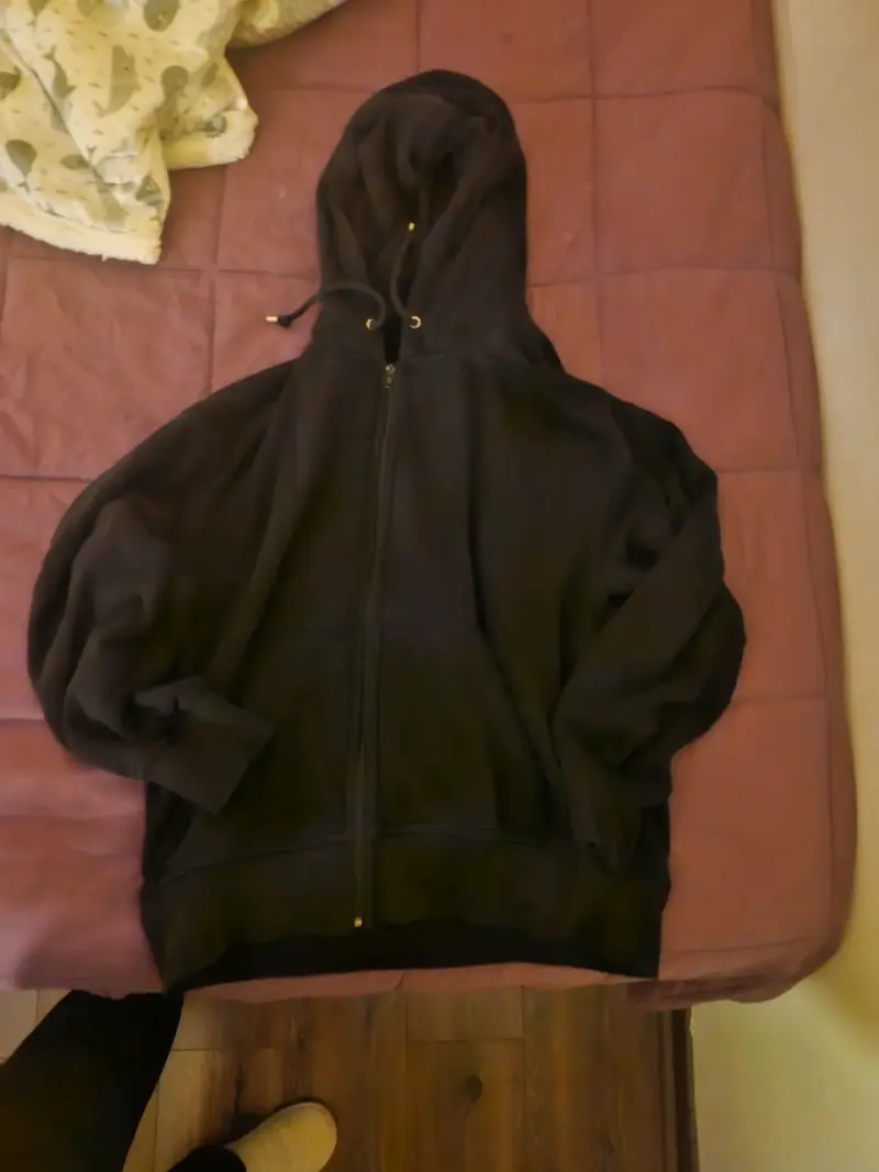 Polerón negro con capucha H&M unisex - 2