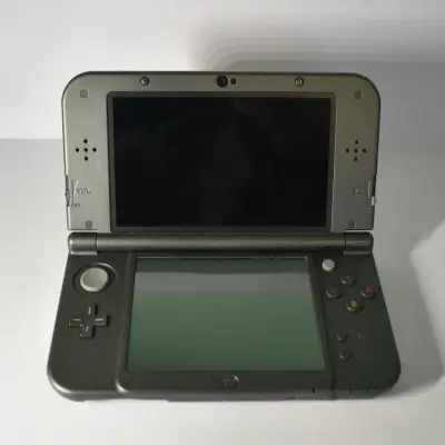 Consola New Nintendo 3DS XL negra Desbloqueds - miniatura 4