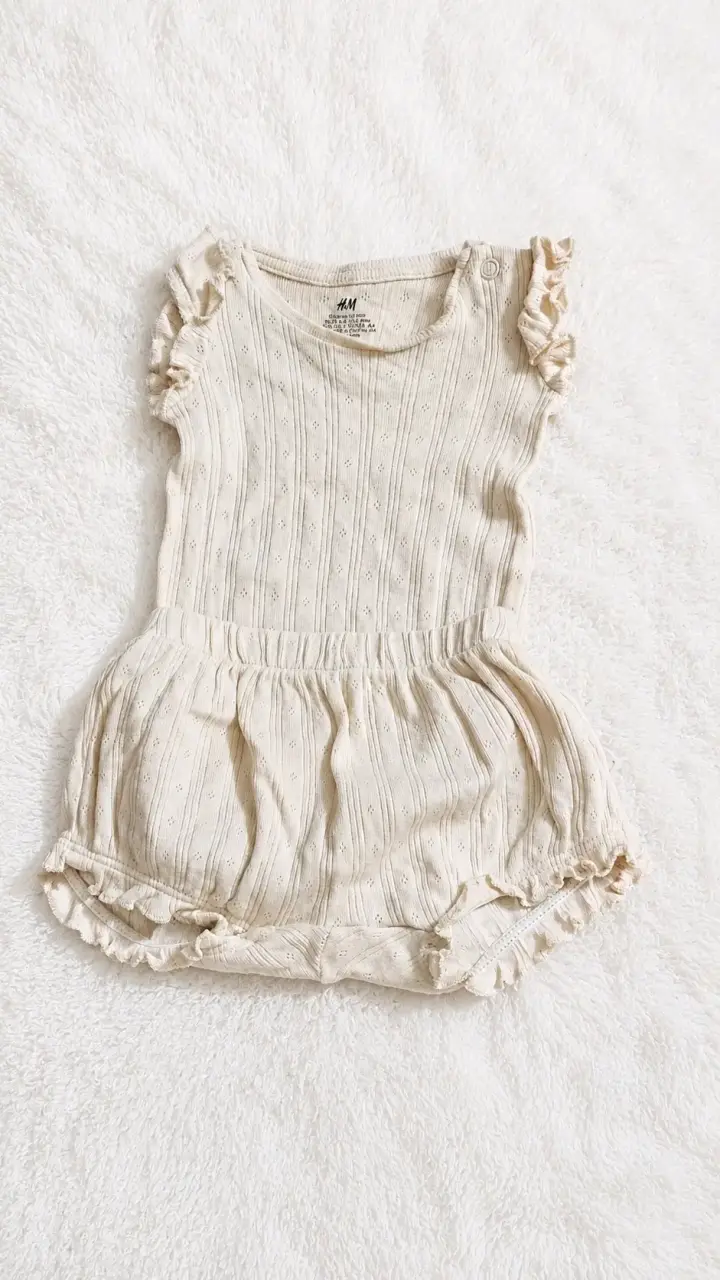 Conjunto de ropa para bebé con diseños variados - 3