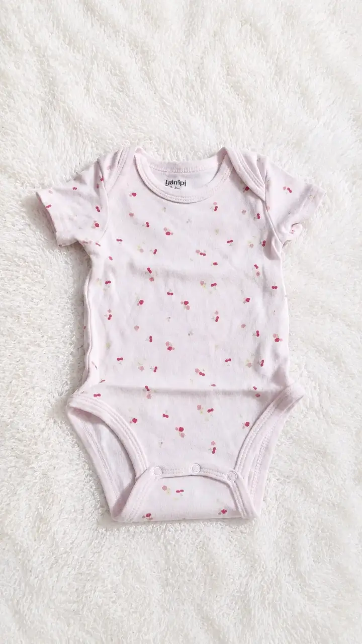 Conjunto de ropa para bebé con diseños variados - 5