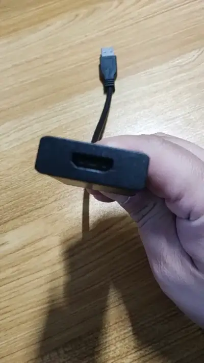 Adaptador USB a HDMI Uliak - miniatura 1