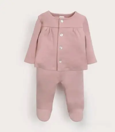 Conjunto de ropa para bebé en tonos rosados - miniatura 1
