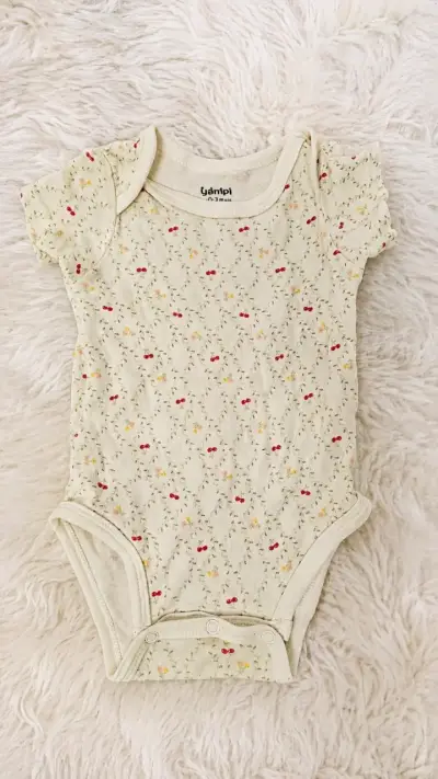 Conjunto de ropa para bebé en tonos rosados - miniatura 3