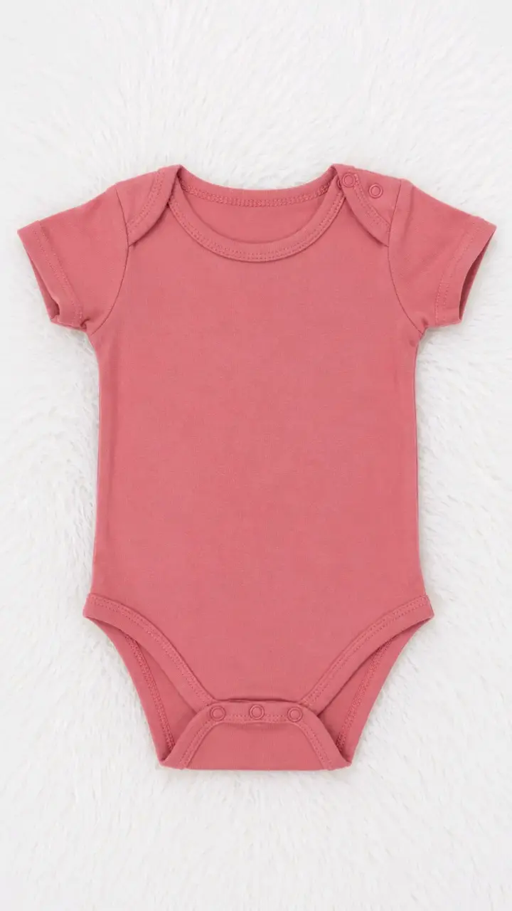 Conjunto de ropa para bebé en tonos rosados - 4