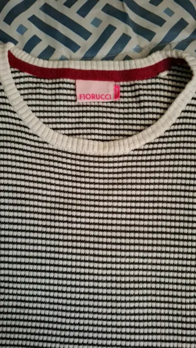 Polera rayada Fiorucci en blanco y negro - miniatura 2