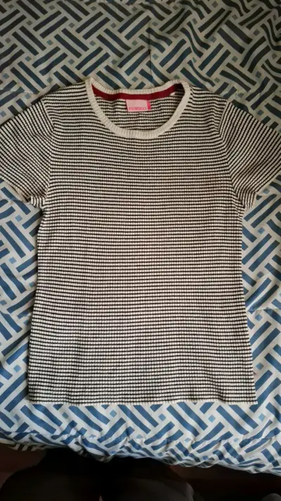 Polera rayada Fiorucci en blanco y negro - miniatura 5
