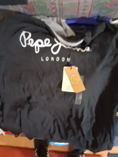 Polera negra Pepe Jeans London para hombre - miniatura 1