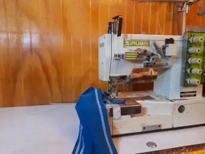 Máquina de Coser Industrial Siruba colleretera - miniatura 2
