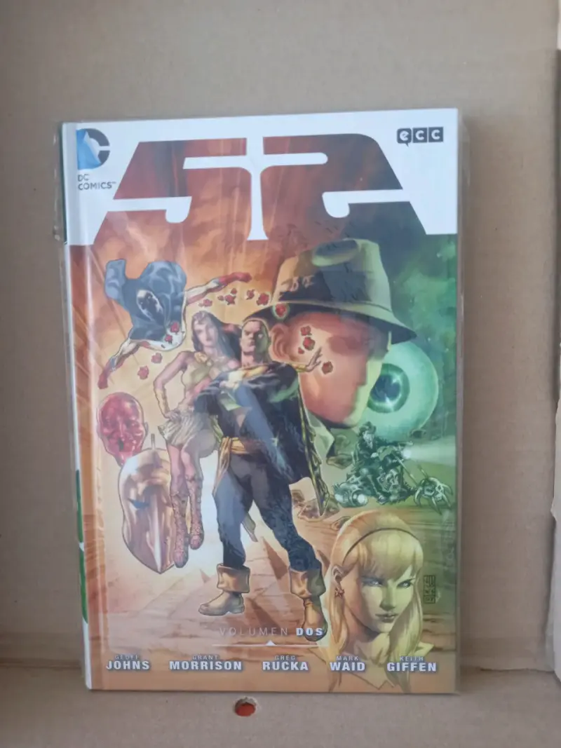 Colección de cómics 52 Volúmenes 1-4 DC Comics - 1