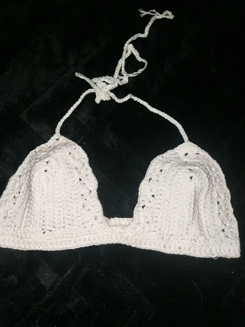 Top de crochet blanco estilo bikini - 2