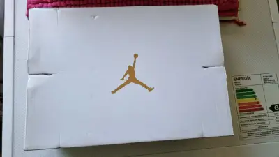 Zapatillas Nike Air Jordan 1 - miniatura 4