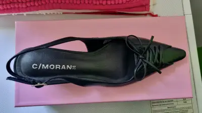 Zapatos de tacón bajo C/Moran negros talla 36 - miniatura 2