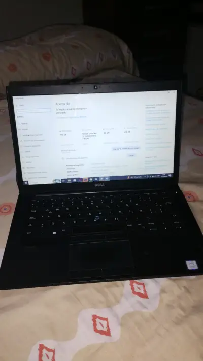 Laptop Dell Latitude 7480 Intel Core i7 - miniatura 1