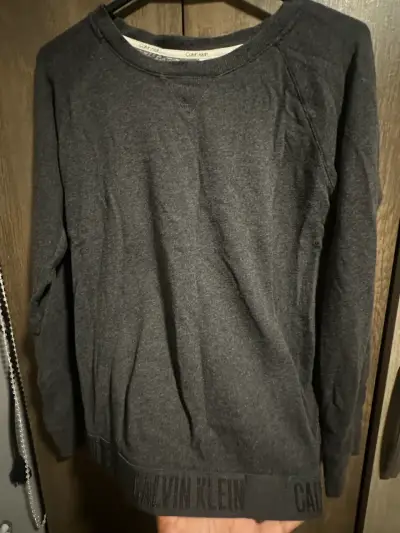 Polerón Calvin Klein gris oscuro para mujer - miniatura 1