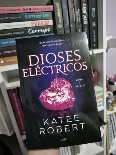 Libros juveniles variados - miniatura 2