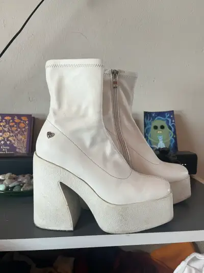 Botines blancos de plataforma con cierre lateral - miniatura 1