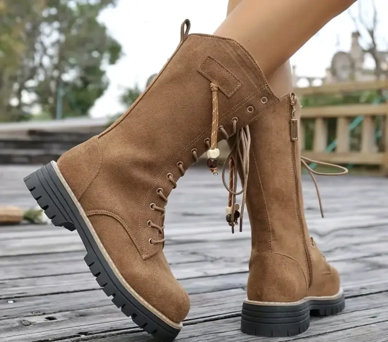 Botas de gamuza marrón con cordones - 3