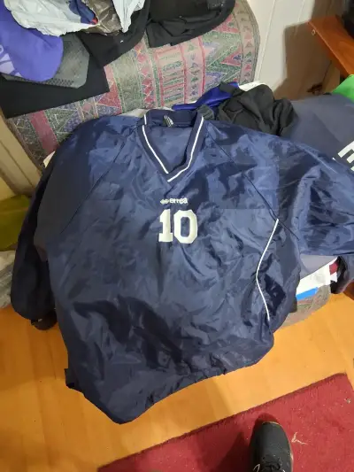 Cortaviento deportivo azul Errea talla L - miniatura 1