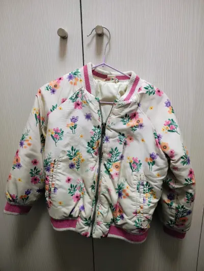 Chaquetas para niñas en excelente estado - miniatura 2