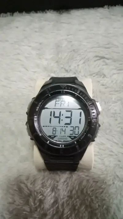 Reloj digital deportivo marca Calypso de Festina - miniatura 1