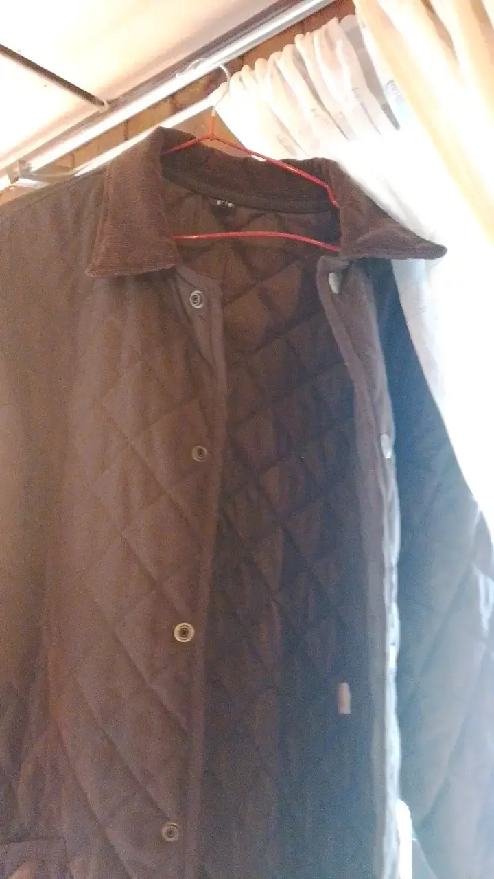 Abrigo acolchado marrón para hombre - 3