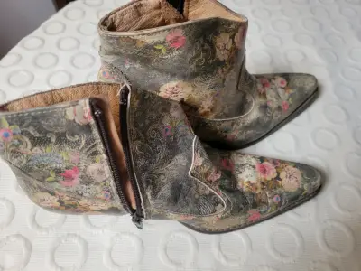Bolso de tela a rayas con asas de cuero - miniatura 2
