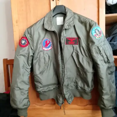 Casaca de Vuelo  CWU-36/P  USA bomber  TOP⭐GUN - miniatura 1