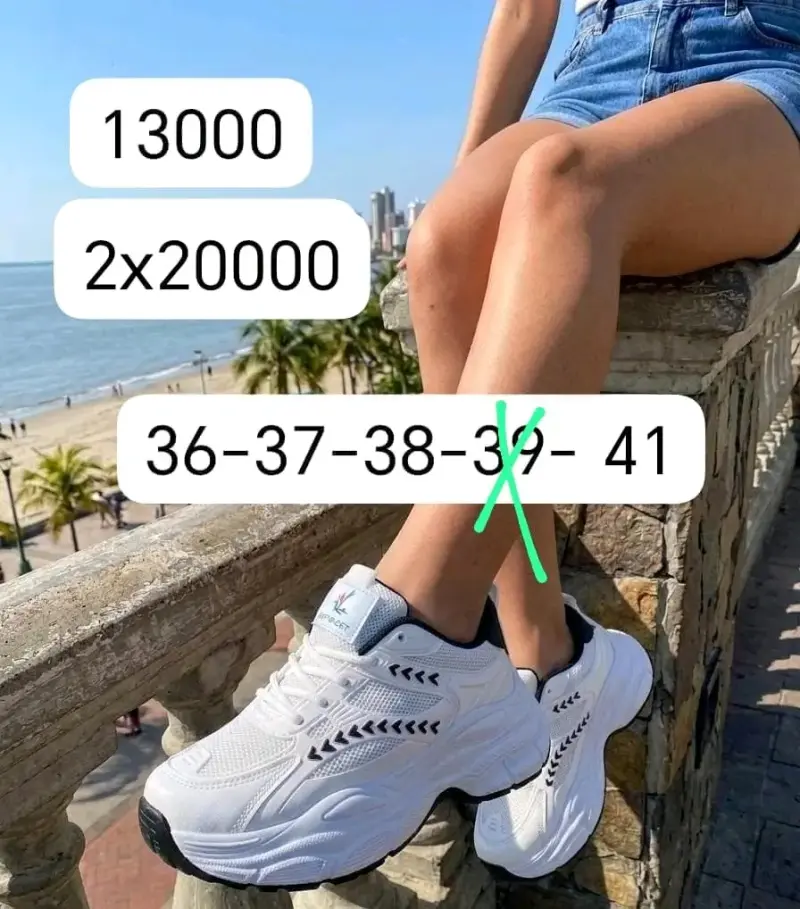 Zapatillas deportivas blancas para mujer