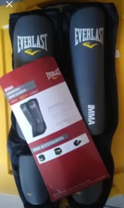 Espinilleras de MMA Everlast para entrenamiento - miniatura 1
