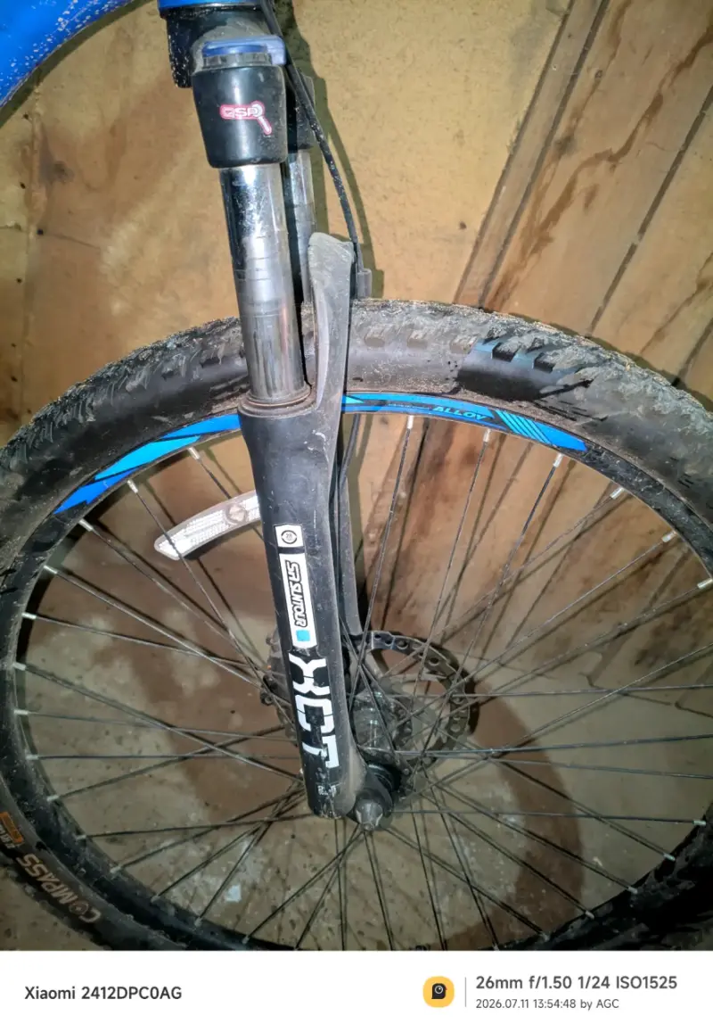 Bicicleta Jeep azul modelo Caspio 2 Aro 27.5 - 4